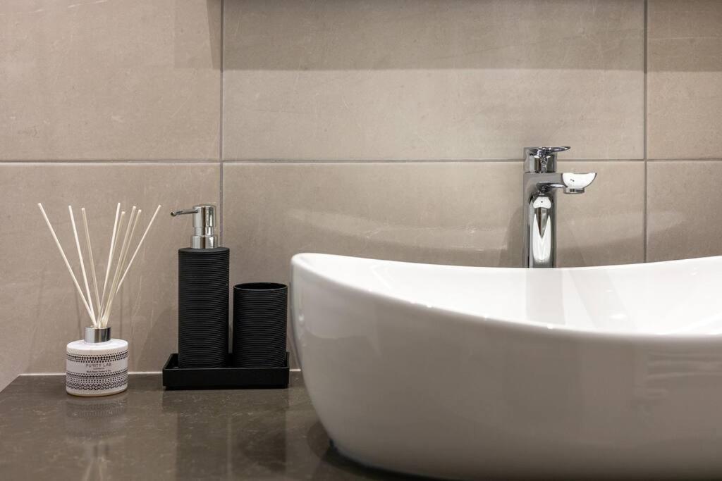 Apartman Drago 4* - 2 Minutes From The Town Centre Σπλιτ Εξωτερικό φωτογραφία